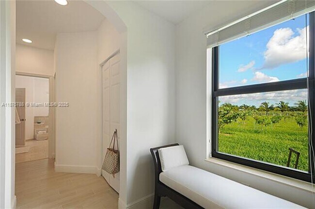 Building Photo - 34850 SW 218th Ave