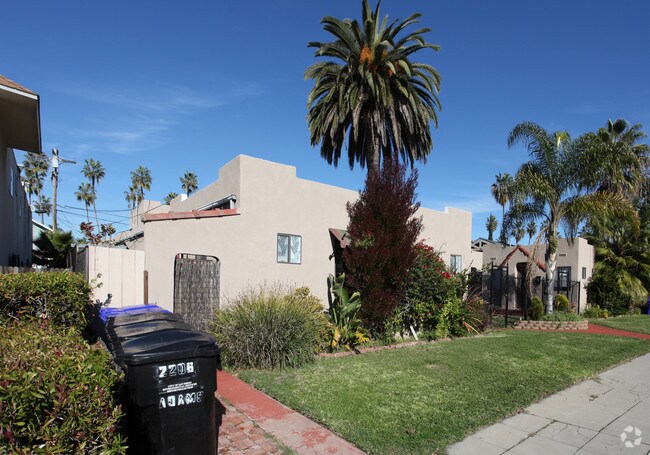 Primary Photo - Adams Avenue Bungalows