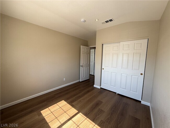 Building Photo - 2744 Chokeberry Ct