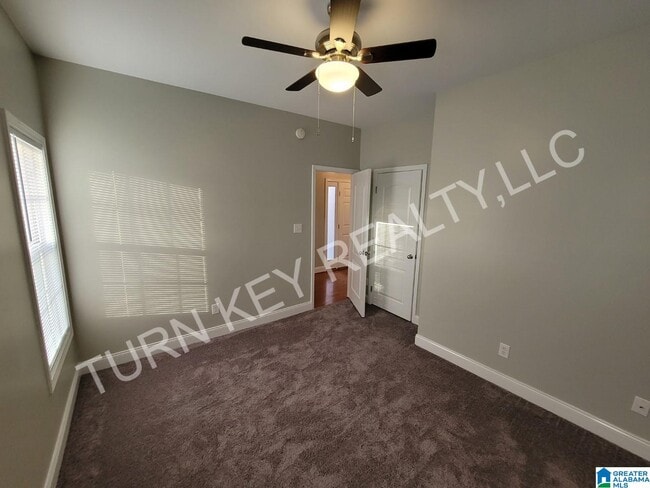 Building Photo - 4158 Hathaway Ln