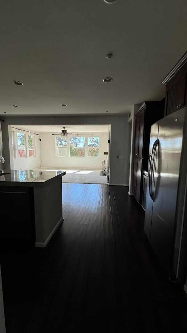 Building Photo - 123 Hearthstone Dr