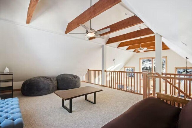 Building Photo - 366 Indian Trail