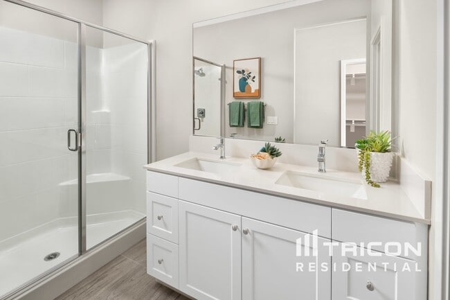 Building Photo - 24870 Padre Ct