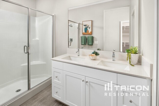 Building Photo - 36369 Creer Ct