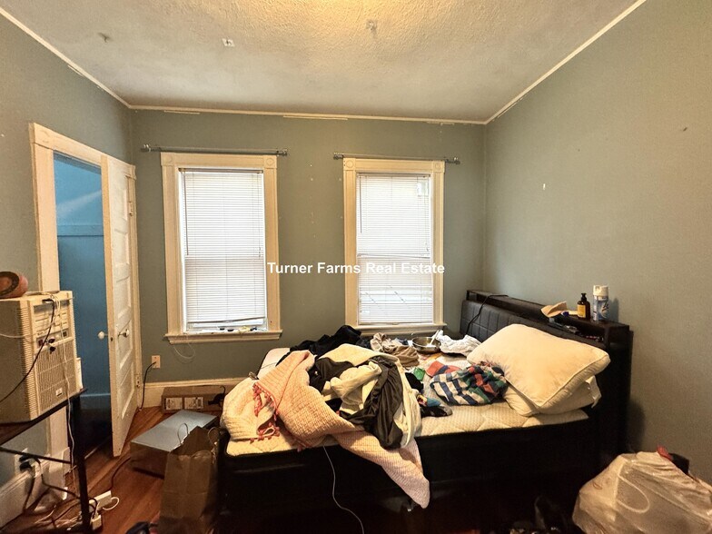 Building Photo - 23 Granite St