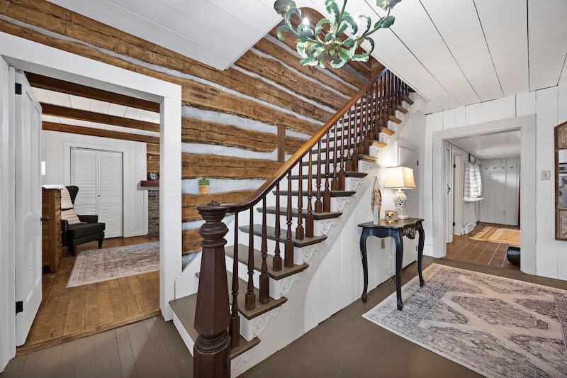 Building Photo - 1612 N Miles St