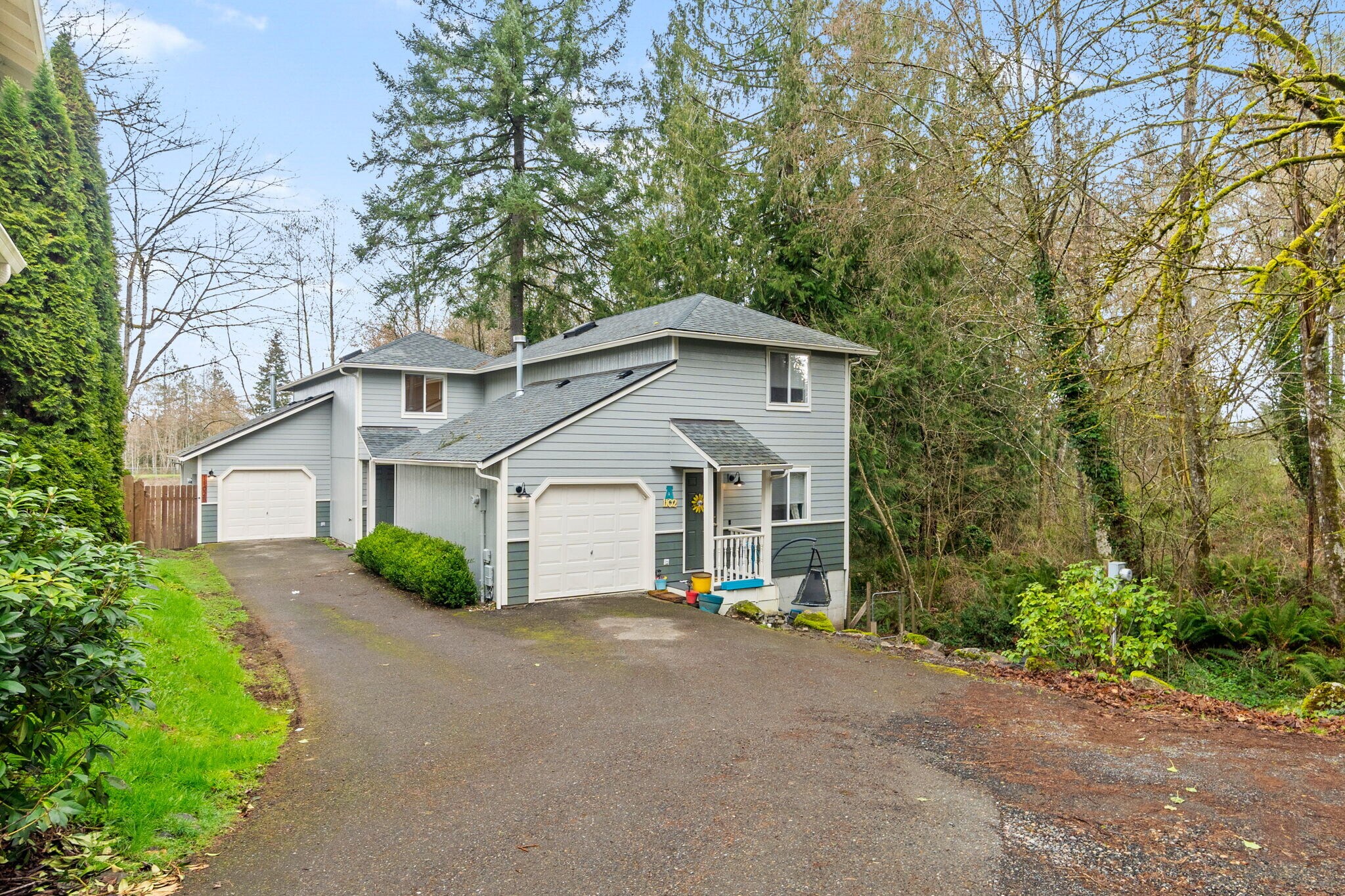 Building Photo - 1102 Irving St SW