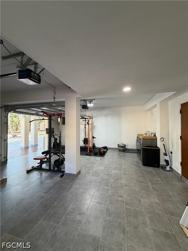 Building Photo - 3745 27th Ave SW
