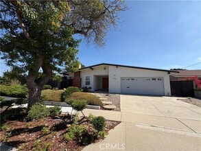 Building Photo - 27804 Pontevedra Dr