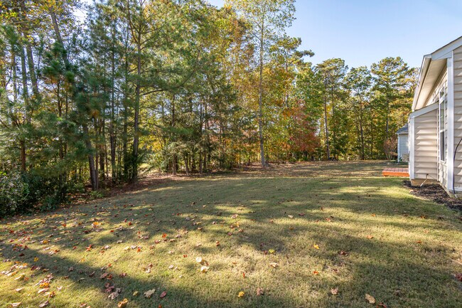 Building Photo - 10777 White Dogwood Dr