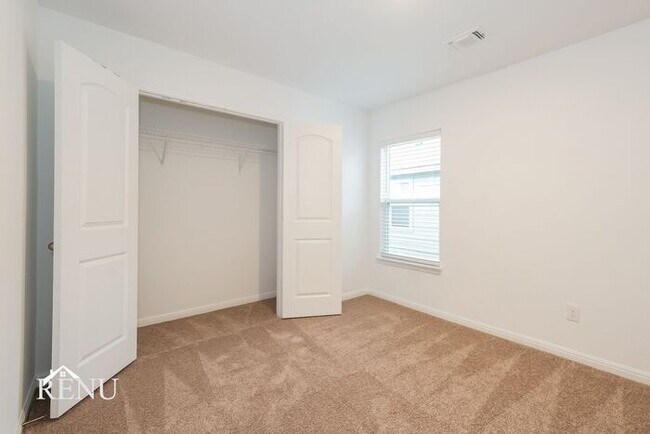 Building Photo - Coming Soon!