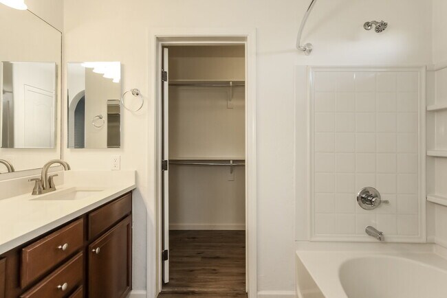 Building Photo - 28963 N 124th Ln