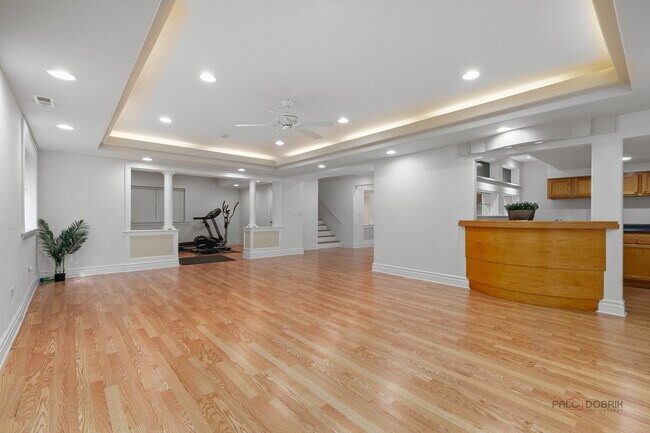 Building Photo - 312 Camargo Ct