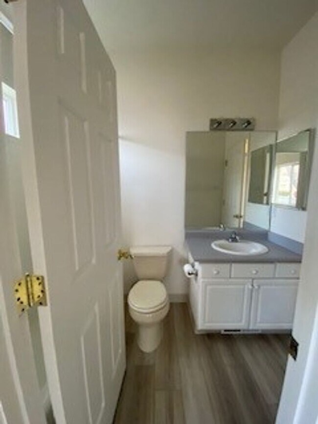Building Photo - 3569 Mashie Court