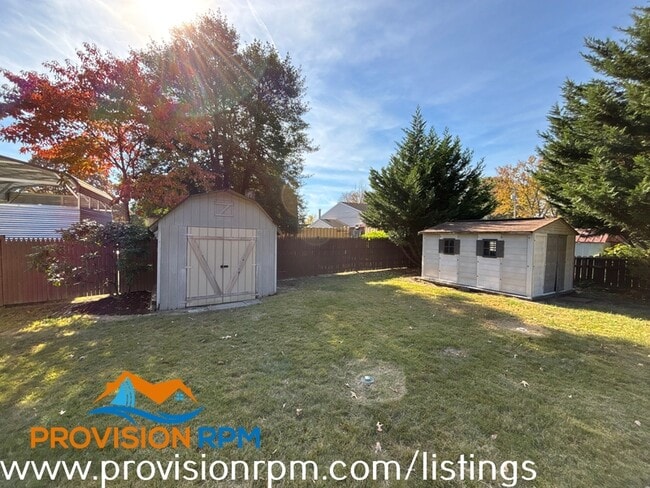 Building Photo - 322 Creek Blvd