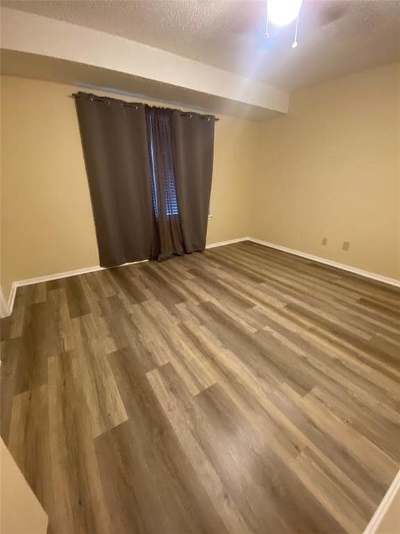 Building Photo - 1806 Sierra Dr