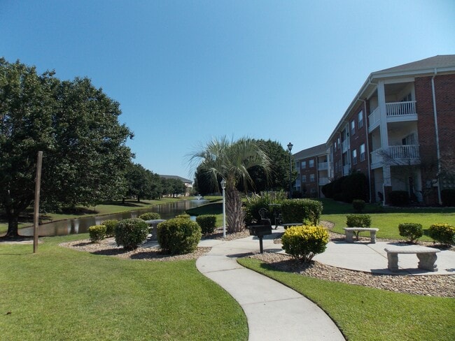 Building Photo - 3919 Gladiola Ct