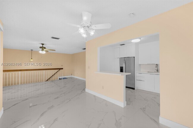 Building Photo - 1284 W 44th Pl