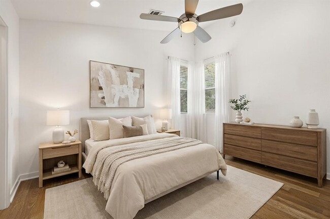 Building Photo - 6404 Porter St