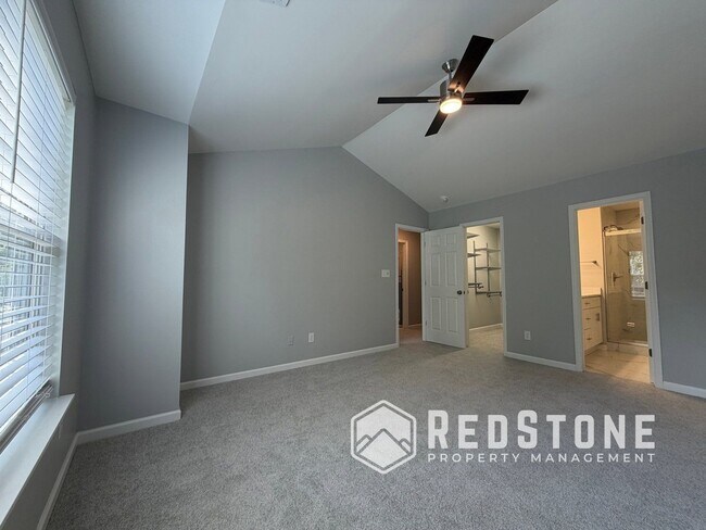 Building Photo - 6489 Bellcross Trl