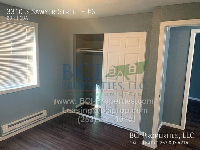 Building Photo - 3310 S Sawyer St