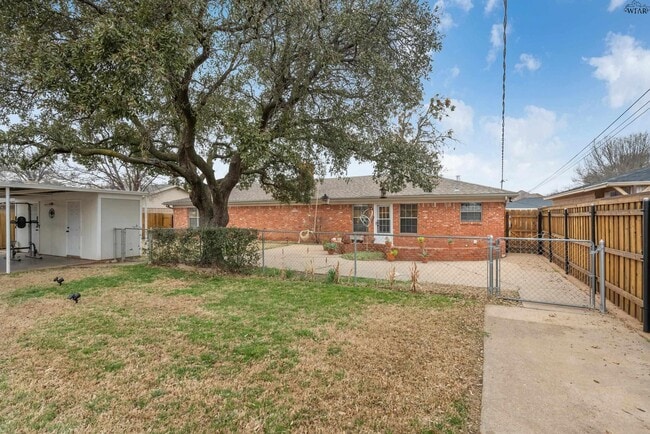 Building Photo - 4309 Scottsdale Ln