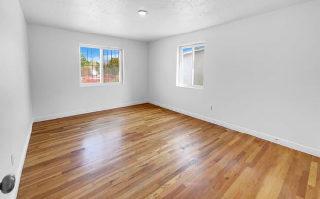 Building Photo - 3412 Anderson Ave SE