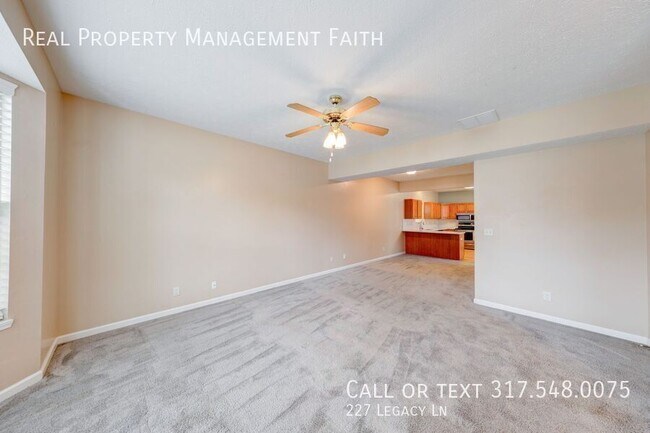 Building Photo - 227 Legacy Ln