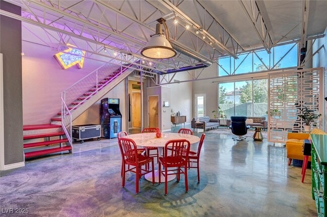 Building Photo - 5096 Thunder River Cir