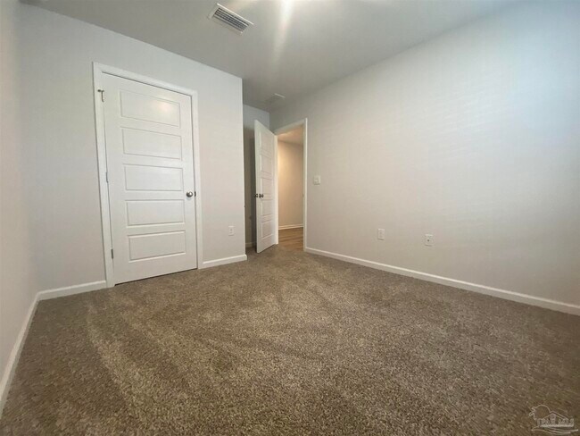 Building Photo - 6089 Secretariat Wy