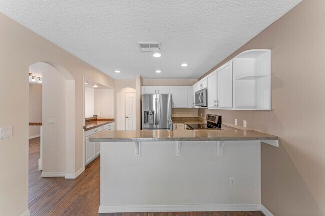 Building Photo - 15321 Harrowgate Way