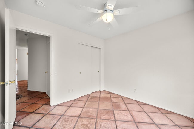 Building Photo - 1414 E Weldon Ave