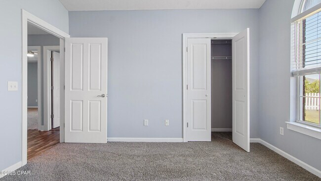 Building Photo - 4806 McCall Ln