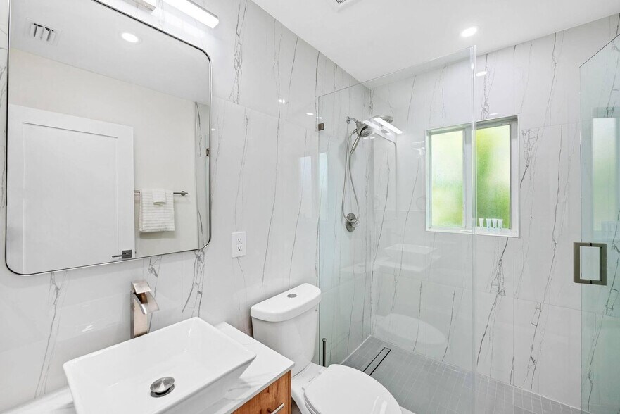 Building Photo - 44 N Federal Hwy