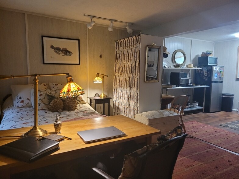 Building Photo - 18902 130th Pl SE