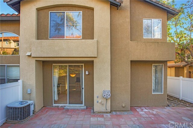 Building Photo - 131 Mira Mesa
