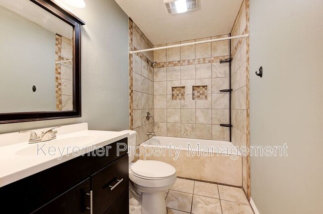 Building Photo - 1512 NW 41st St