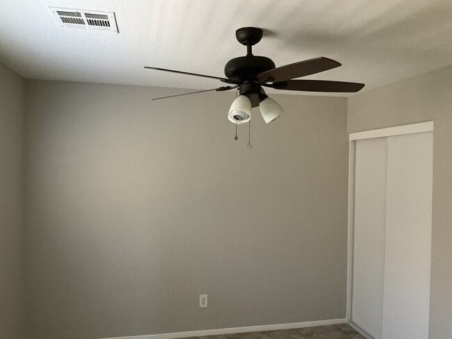 Building Photo - 8975 Spring Peeper Ave