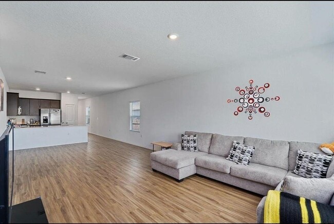 Building Photo - 14113 Lyndora Ln