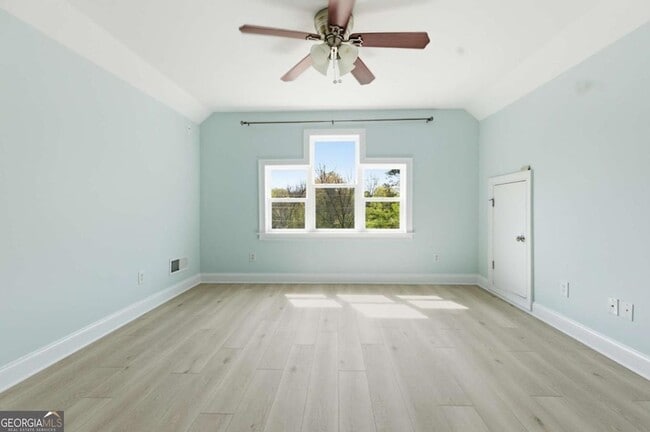 Building Photo - 850 Ormewood Ave SE