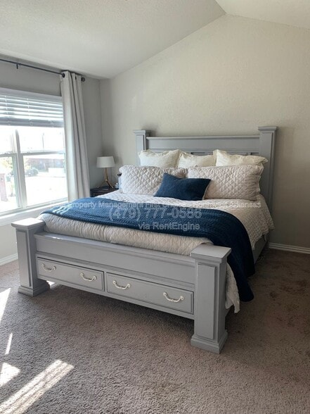 Building Photo - 2761 W Kilimanjaro Way