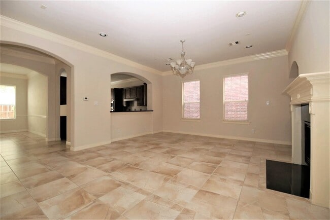 Building Photo - 13315 Olive Trce