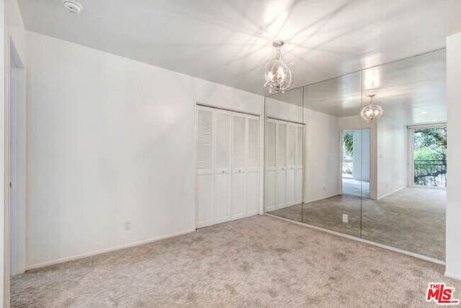 Building Photo - 1885 Veteran Ave