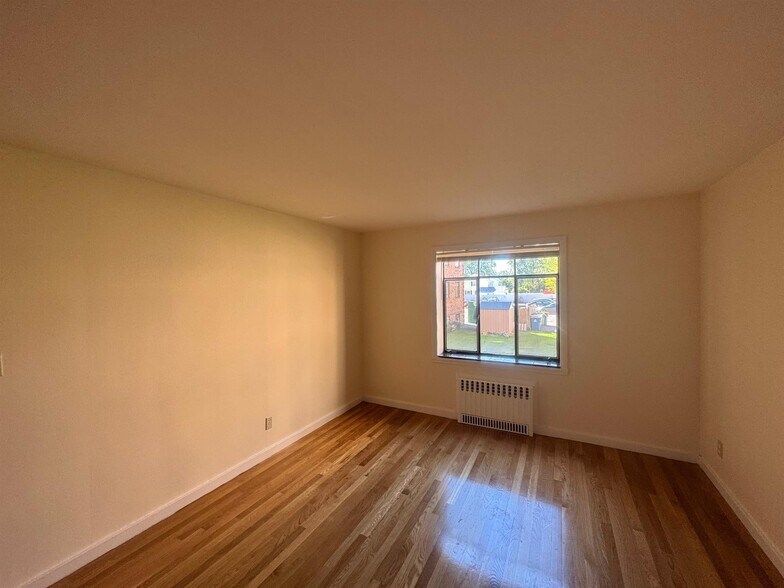 Building Photo - 279 Massachusetts Ave