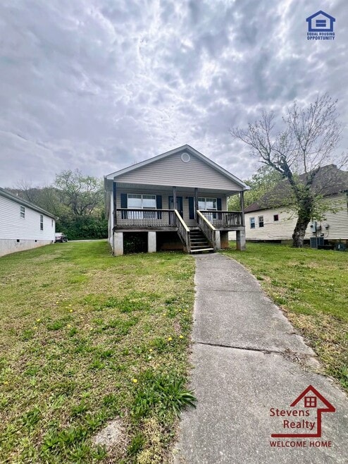 Building Photo - 2404 Dodds Ave