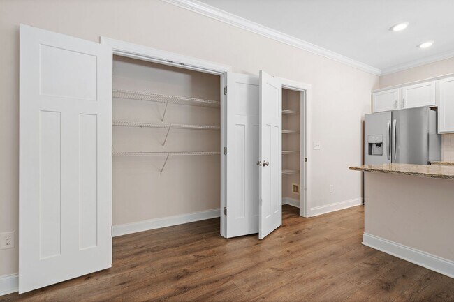 Building Photo - Charming 3-Bedroom Ranch Home – Move-in Re...