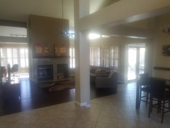 Building Photo - 1957 E Citation Ln