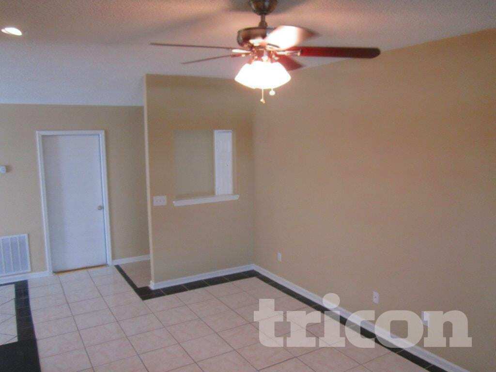 Building Photo - 12351 Silent Brook Trail N