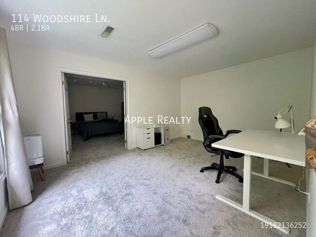 Building Photo - 114 Woodshire Ln