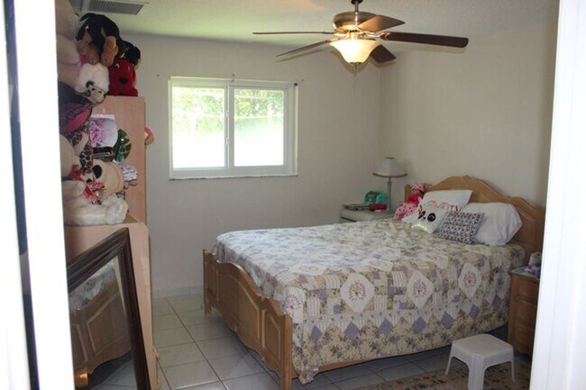 Building Photo - 13847 Geranium Pl